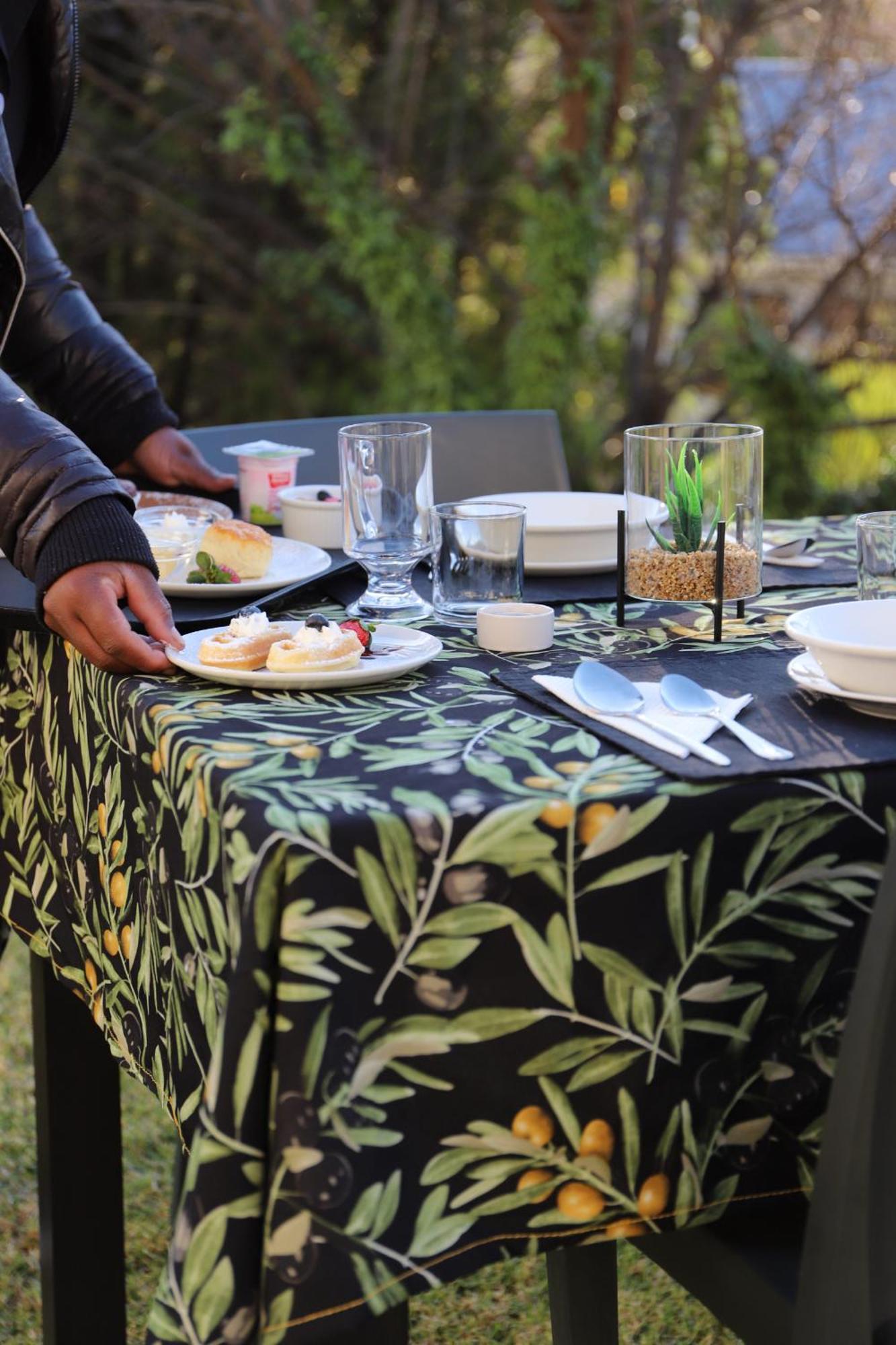 The Raz Bed & Breakfast Харисмит Екстериор снимка